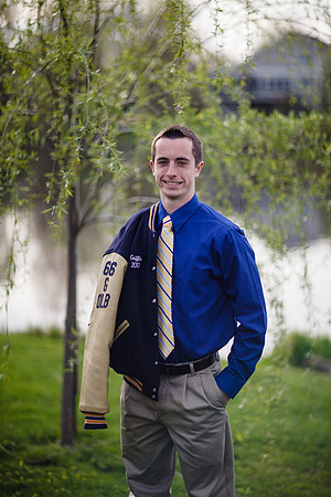 L Graduation Photos