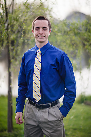 L Graduation Photos
