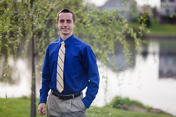 L Graduation Photos