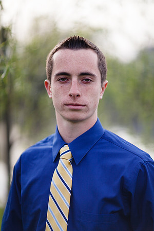 L Graduation Photos