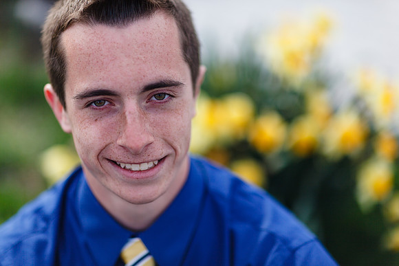 L Graduation Photos