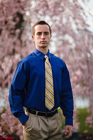 L Graduation Photos