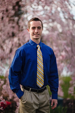L Graduation Photos