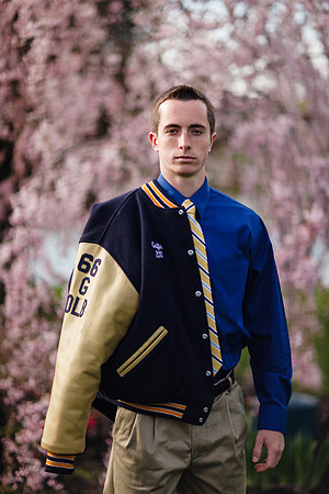 L Graduation Photos